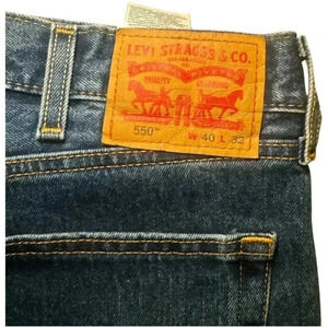 LEVIS STRAUSS 550 BLUE JEANS. 40/32